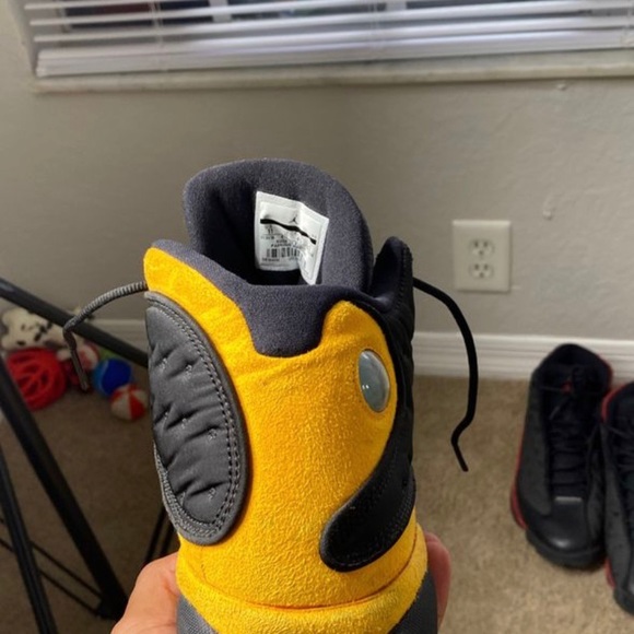 Jordan Melo 13’s - Picture 5 of 6